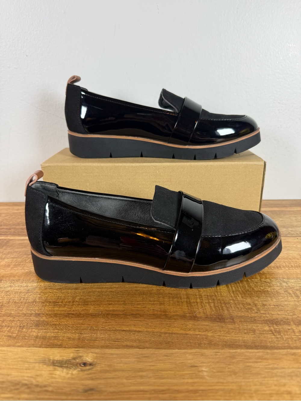 Dr. Scholl's Webster Loafer Black Patent with Suede Upper Size 7.5 NWT